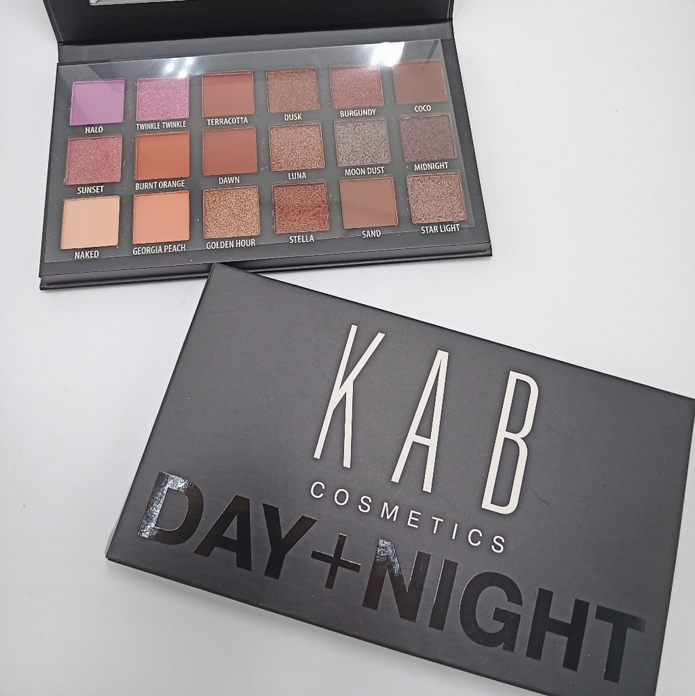 KAB Cosmetics Eyeshadow Pallette